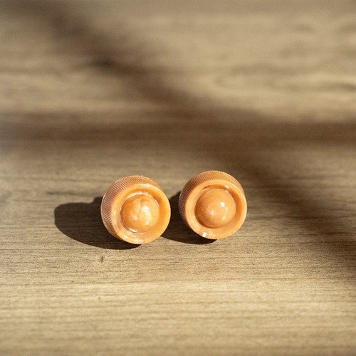 Midcentury bendix radio knobs - bendix,